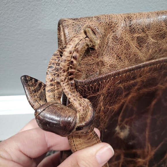 Vintage Brown Leather Crossbody Shoulder Bag Satchel Front Pockets Flap Over - Picture 8 of 16